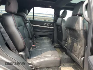 2018 Ford Explorer Sport z VIN 1FM5K8GT7JGB73212, wystawiony jako Copart lot #58817145 z przebiegiem 82 189 mil mil oraz Szkoda całkowita • Salvage title. Historia ofert i sprzedaży dostępna na DreamBid. Obrazek 11.