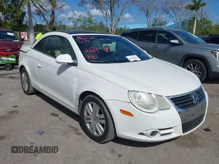 2008 Volkswagen Eos Turbo с VIN WVWBA71F98V012129, выставлен на аукционе IAAI как лот 41523030 с пробегом 133 411 миль миль и . История ставок и продаж доступна на DreamBid. Изображение 1.