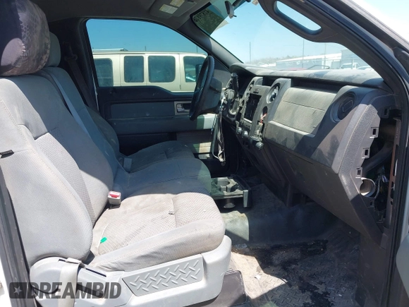 2011 Ford F-150 XL with VIN 1FTMF1CMXBKD53647, listed as a IAAI auction lot 41879176 with 207,370 mi miles. Bid and sale history available at carsss.com. Image 5.
