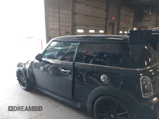 2008 MINI Hardtop S with VIN WMWMF73568TT87273, listed as a IAAI auction lot 41996859 with 107,671 mi miles and . Bid and sale history available at DreamBid. Image 15.