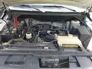 2017 Nissan NV Cargo SV z VIN 1N6AF0LY5HN804102, wystawiony jako IAAI lot #41942049 z przebiegiem 116 323 mil mil oraz . Historia ofert i sprzedaży dostępna na DreamBid. Obrazek 10.
