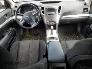 2013 Subaru Outback Premium with VIN 4S4BRCCC2D3271261, listed as a Copart auction lot 52253915 with 177,421 mi miles and Clean Title. Bid and sale history available at DreamBid. Image 8.