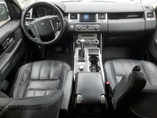 2010 Land Rover Range Rover Sport HSE Lux z VIN SALSK2D4XAA250703, wystawiony jako Copart lot #58048185 z przebiegiem Nie podano mil oraz Szkoda całkowita • Salvage title. Historia ofert i sprzedaży dostępna na DreamBid. Obrazek 8.
