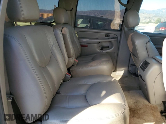 2006 Chevrolet Suburban LS with VIN 1GNEC16ZX6J153164, listed as a Copart auction lot 79298354 with 153,526 mi miles and Clean Title. Bid and sale history available at carsss.com. Image 11.