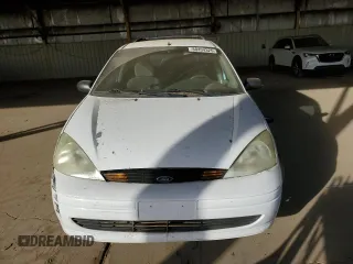 2001 Ford Focus SE with VIN 1FAFP36371W362064, listed as a Copart auction lot 88494325 with 183,787 mi miles and Salvage Title. Bid and sale history available at carsss.com. Image 5.