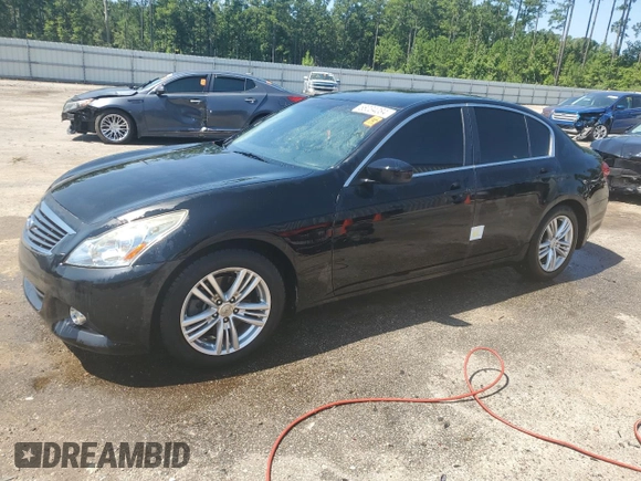 2015 Infiniti Q40 with VIN JN1CV6AP8FM500702, listed as a Copart auction lot 68034084 with 0 mi miles and Non Repairable. Bid and sale history available at carsss.com. Image 1.