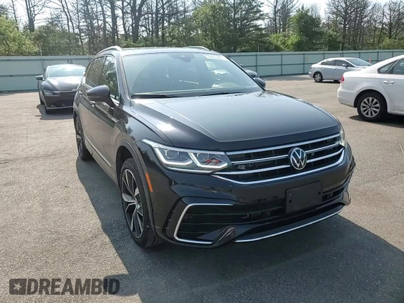 2024 Volkswagen Tiguan SEL R-Line с VIN 3VV4B7AX9RM169462, выставлен на аукционе Copart как лот 59435985 с пробегом 11 321 миль миль и Списание • Salvage title. История ставок и продаж доступна на DreamBid. Изображение 15.