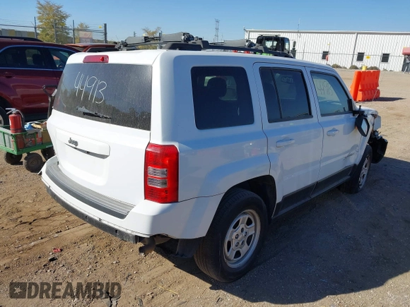 2016 Jeep Patriot Sport SE z VIN 1C4NJPBA8GD575435, wystawiony jako IAAI lot #40553382 z przebiegiem 187 685 mil mil oraz . Historia ofert i sprzedaży dostępna na DreamBid. Obrazek 4.