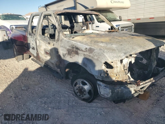 2001 Ford F-350 XL with VIN 1FTWW32F11ED35977, listed as a Copart auction lot 70029044 with Not provided miles and Non repairable. Bid and sale history available at DreamBid. Image 4.