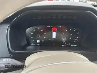 2016 Volvo XC90 T6 Momentum с VIN YV4A22PK7G1092761, выставлен на аукционе IAAI как лот 42497650 с пробегом 119 018 миль миль и . История ставок и продаж доступна на DreamBid. Изображение 7.
