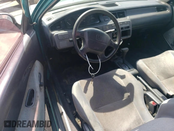 1993 Honda Civic z VIN 2HGEH2467PH523418, wystawiony jako Copart lot #51348645 z przebiegiem 269 848 mil mil oraz Szkoda całkowita • Salvage title. Historia ofert i sprzedaży dostępna na DreamBid. Obrazek 8.