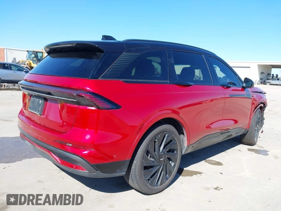 2024 Lincoln Nautilus Reserve с VIN 5LMPJ8K4XRJ851572, выставлен на аукционе IAAI как лот 41643399 с пробегом 12 782 миль миль и . История ставок и продаж доступна на DreamBid. Изображение 4.