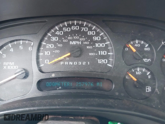 2006 Chevrolet Suburban Z71 with VIN 3GNFK16Z26G132091, listed as a IAAI auction lot 41361400 with 257,976 mi miles and . Bid and sale history available at DreamBid. Image 7.