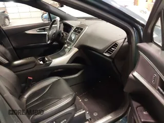 2016 Lincoln MKX Premiere with VIN 2LMTJ6JR3GBL51522, listed as a IAAI auction lot 41625838 with 161,271 mi miles. Bid and sale history available at carsss.com. Image 5.