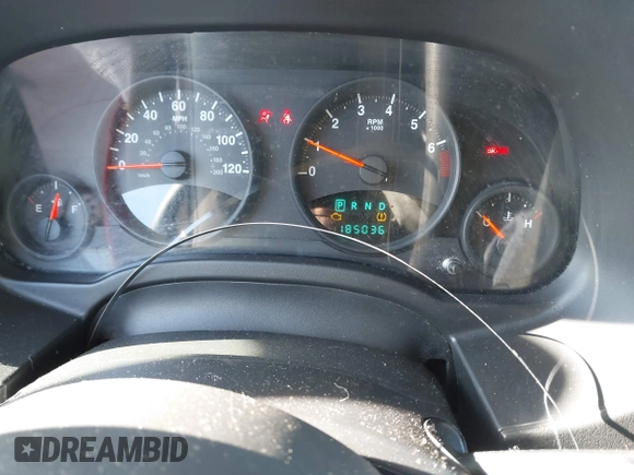 2013 Jeep Patriot Sport z VIN 1C4NJPBB9DD122011, wystawiony jako IAAI lot #41273397 z przebiegiem 185 036 mil mil oraz . Historia ofert i sprzedaży dostępna na DreamBid. Obrazek 7.