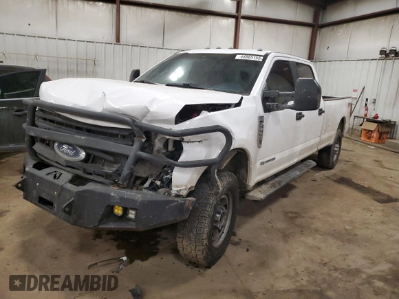 2021 Ford F-350 XL with VIN 1FT8W3BT2MEC11705, listed as a Copart auction lot 44865155 with 313,691 mi miles and Clean Title. Bid and sale history available at DreamBid. Image 1.