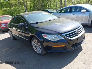 2011 Volkswagen CC Sport with VIN WVWMP7AN3BE708264, listed as a IAAI auction lot 42088964 with 1 mi miles. Bid and sale history available at carsss.com. Image 1.