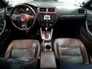 2013 Volkswagen Jetta TDI w/Premium с VIN 3VWLL7AJ0DM385046, выставлен на аукционе Copart как лот 55612265 с пробегом 115 955 миль миль и Списание • Salvage title. История ставок и продаж доступна на DreamBid. Изображение 8.