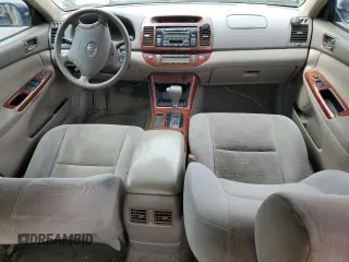 2006 Toyota Camry STD with VIN 4T1BE32K96U112996, listed as a Copart auction lot 50704185 with Not Provided miles and Salvage Title. Bid and sale history available at carsss.com. Image 8.