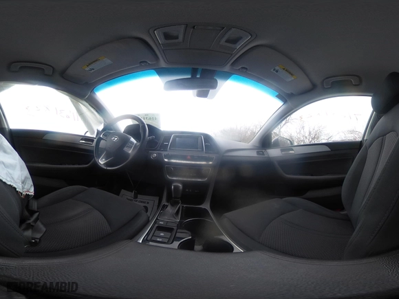 2019 Hyundai Sonata Sport with VIN 5NPE34AF2KH816737, listed as a IAAI auction lot 41631823 with 31,207 mi miles. Bid and sale history available at carsss.com. Image 22.