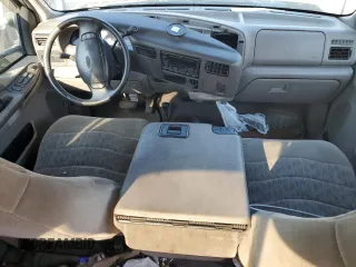 2000 Ford F-350 XL with VIN 1FTSW31F7YED79895, listed as a Copart auction lot 71744804 with 176,241 mi miles and Salvage Title. Bid and sale history available at DreamBid. Image 8.