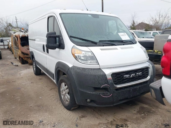 2019 Ram ProMaster Cargo Van with VIN 3C6TRVAG5KE507151, listed as a IAAI auction lot 41604501 with 150,767 mi miles. Bid and sale history available at carsss.com. Image 1.