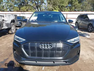 2021 Audi e-tron Premium Plus with VIN WA1LAAGE4MB010570, listed as a IAAI auction lot 41398464 with 67,721 mi miles. Bid and sale history available at carsss.com. Image 13.