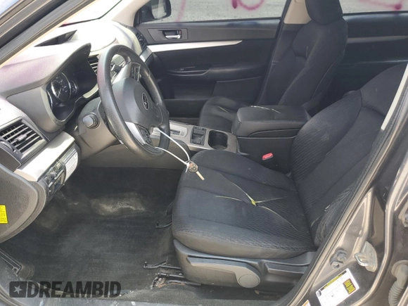2012 Subaru Outback 2.5i z VIN 4S4BRBAC8C3253522, wystawiony jako Copart lot #60514185 z przebiegiem 164 077 mil mil oraz Szkoda całkowita • Salvage title. Historia ofert i sprzedaży dostępna na DreamBid. Obrazek 7.