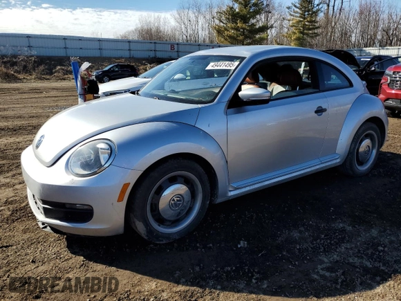 2015 Volkswagen Beetle Fleet Edition with VIN 3VWF17AT0FM600559, listed as a Copart auction lot 49441495 with 117,933 mi miles and Clean Title. Bid and sale history available at DreamBid. Image 1.