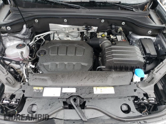 2024 Volkswagen Atlas SEL Premium R-Line with VIN 1V2FR2CA9RC555829, listed as a Copart auction lot 58841885 with 6,535 mi miles and Salvage title. Bid and sale history available at DreamBid. Image 12.