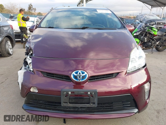 2013 Toyota Prius One with VIN JTDKN3DU5D5625589, listed as a IAAI auction lot 41527206 with 153,411 mi miles. Bid and sale history available at carsss.com. Image 12.