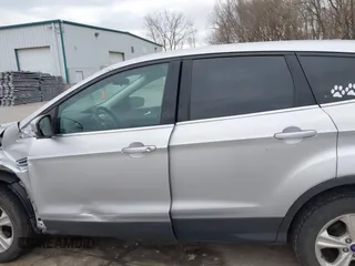 2014 Ford Escape SE with VIN 1FMCU9G9XEUD08119, listed as a IAAI auction lot 41828389 with 126,851 mi miles. Bid and sale history available at carsss.com. Image 14.