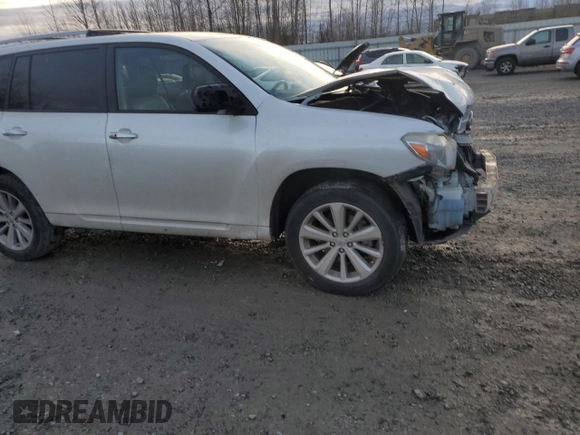 2010 Toyota Highlander Hybrid with VIN JTEBW3EH0A2042466, listed as a Copart auction lot 46064815 with 111,649 mi miles and Salvage Title. Bid and sale history available at carsss.com. Image 4.