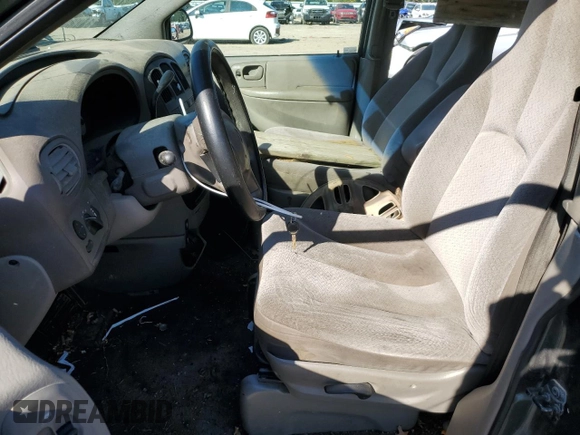 2001 Dodge Caravan Sport with VIN 2B4GP44302R610105, listed as a Copart auction lot 72903194 with 214,768 mi miles and Salvage Title. Bid and sale history available at carsss.com. Image 7.
