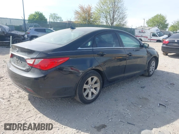 2011 Hyundai Sonata GLS with VIN 5NPEB4AC3BH158080, listed as a IAAI auction lot 42126511 with 176,000 mi miles and . Bid and sale history available at carsss.com. Image 4.