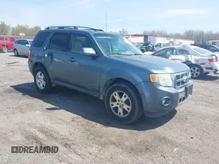 2011 Ford Escape Limited with VIN 1FMCU9EG1BKB19982, listed as a IAAI auction lot 42053239 with 247,669 mi miles. Bid and sale history available at carsss.com. Image 1.