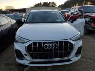 2020 Audi Q3 S line Premium with VIN WA1DECF35L1089210, listed as a Copart auction lot 71186432 with 25,695 mi miles. Bid and sale history available at carsss.com. Image 5.
