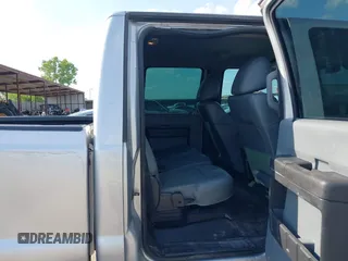 2015 Ford F-350 Platinum z VIN 1FT7W3B67FEB54426, wystawiony jako IAAI lot #42210820 z przebiegiem 189 387 mil mil oraz . Historia ofert i sprzedaży dostępna na DreamBid. Obrazek 8.