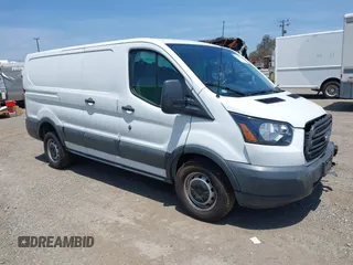 2017 Ford Transit z VIN 1FTYR1ZM1HKA72569, wystawiony jako IAAI lot #42304204 z przebiegiem 69 337 mil mil oraz . Historia ofert i sprzedaży dostępna na DreamBid. Obrazek 1.