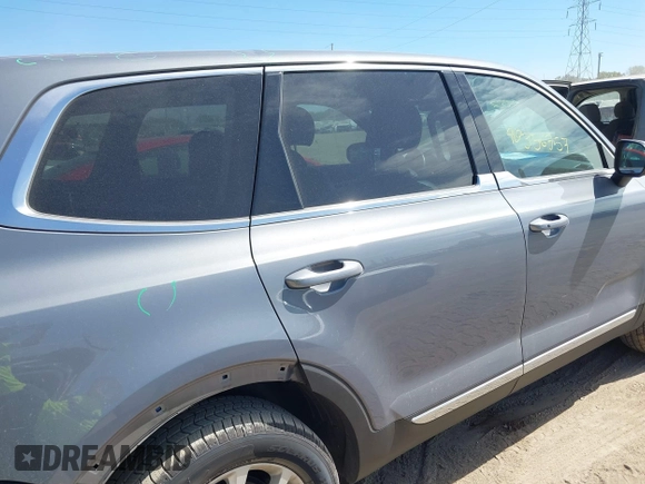 2022 Kia Telluride LX with VIN 5XYP2DHC7NG227251, listed as a IAAI auction lot 40356757 with 57,792 mi miles and . Bid and sale history available at DreamBid. Image 13.
