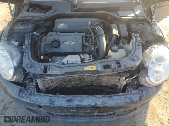 2015 MINI Convertible S with VIN WMWZP3C58F2A91317, listed as a Copart auction lot 42748905 with 164,932 mi miles and Salvage title. Bid and sale history available at DreamBid. Image 11.