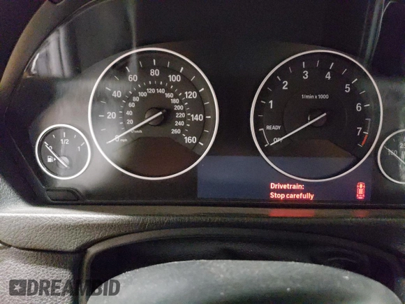 2015 BMW 3 Series 328i xDrive with VIN WBA3B5C58FF962674, listed as a Copart auction lot 58994595 with Not provided miles and Salvage title. Bid and sale history available at DreamBid. Image 9.