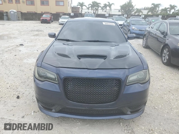 2016 Chrysler 300 Anniversary Edition z VIN 2C3CCAAG6GH334517, wystawiony jako Copart lot #56850205 z przebiegiem 27 927 mil mil oraz Czysty tytuł • Clean title. Historia ofert i sprzedaży dostępna na DreamBid. Obrazek 5.