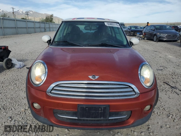 2011 MINI Hardtop with VIN WMWSU3C57BTX96797, listed as a Copart auction lot 55883115 with 176,143 mi miles and Clean Title. Bid and sale history available at DreamBid. Image 5.