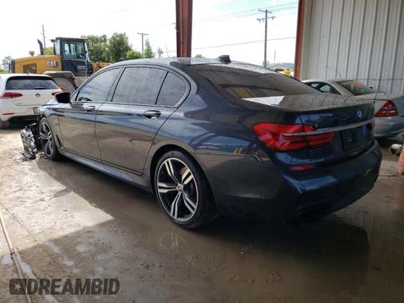 2016 BMW 7 Series 740i with VIN WBA7E2C53GG548284, listed as a Copart auction lot 67118363 with 92,153 mi miles. Bid and sale history available at carsss.com. Image 2.