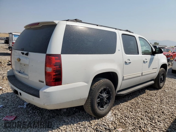 2011 Chevrolet Suburban LT with VIN 1GNSKJE39BR224014, listed as a Copart auction lot 63643594 with 201,026 mi miles and Salvage Title. Bid and sale history available at carsss.com. Image 3.