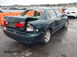 2000 Honda Accord SE с VIN JHMCG5673YC004515, выставлен на аукционе IAAI как лот 41643790 с пробегом 140 247 миль миль и . История ставок и продаж доступна на DreamBid. Изображение 4.