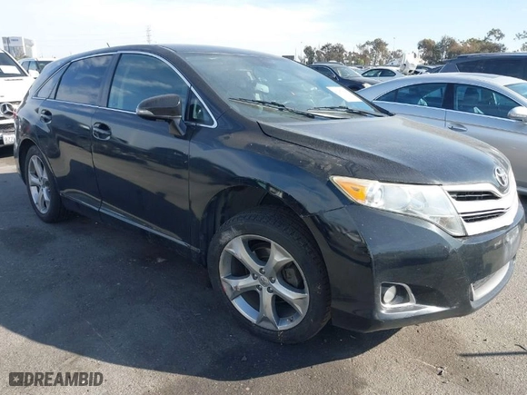 2013 Toyota Venza LE with VIN 4T3ZK3BB4DU061662, listed as a IAAI auction lot 41687265 with 262,926 mi miles. Bid and sale history available at carsss.com. Image 1.