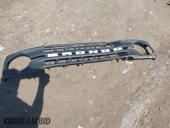 2022 Ford Bronco с VIN 1FMDE5BH3NLA79314, выставлен на аукционе IAAI как лот 42003550 с пробегом 15 303 миль миль и . История ставок и продаж доступна на DreamBid. Изображение 12.