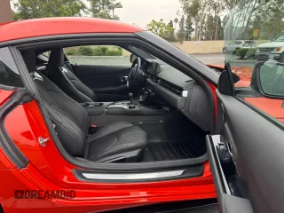 2024 Toyota Supra 3.0 z VIN WZ1DB0G09RW063546, wystawiony jako Copart lot #67269555 z przebiegiem 5 150 mil mil oraz Szkoda całkowita • Salvage title. Historia ofert i sprzedaży dostępna na DreamBid. Obrazek 5.
